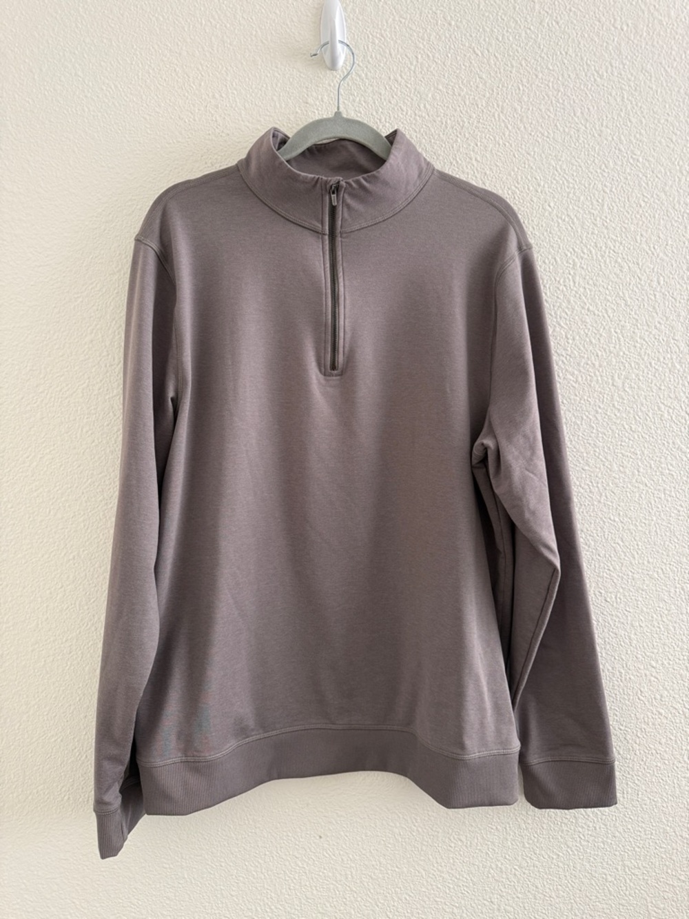 Vuori Coronado Half Zip Mock Neck Size XL